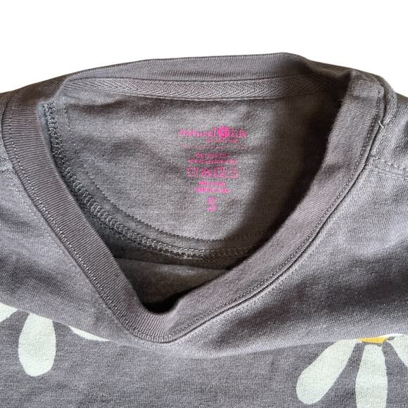Natural Life Women’s Sz S Gray Rainbow Smile Sweatshirt Pockets Daisy Comfy - Picture 4 of 11